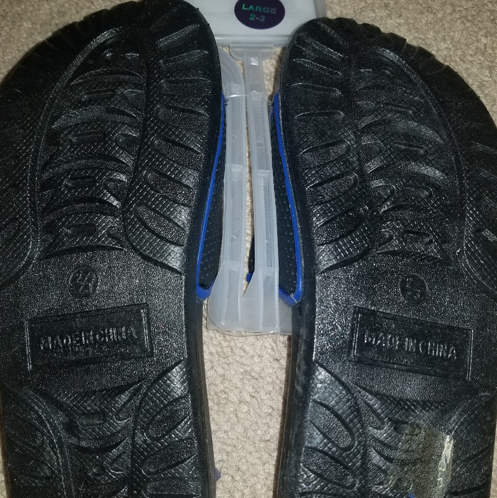 Slide / Sandals - Picture 2 of 4